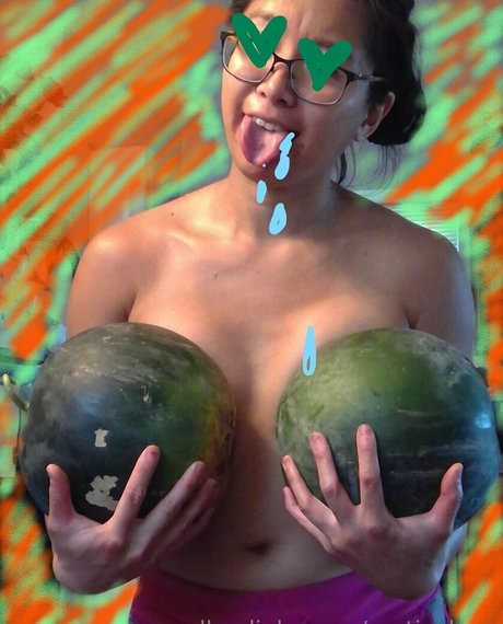 eroticalynn pics onlyfans