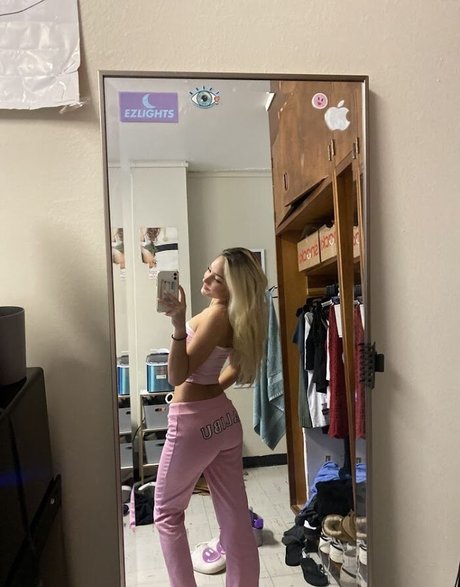 Ava Alfaro onlyfans leaked