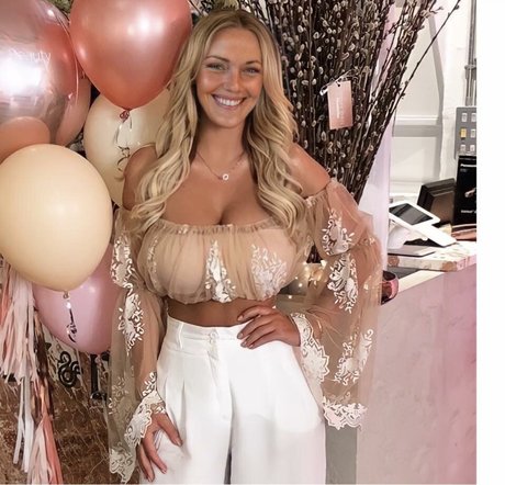 Rachel Dixon onlyfans sex leaks