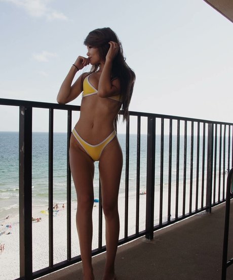 Justfoxii leaked only fans