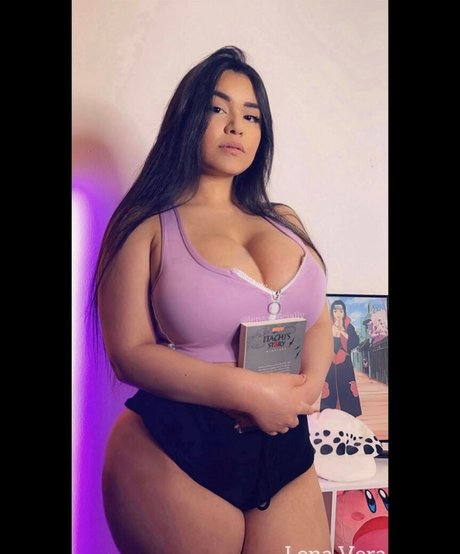 Lena Vera onlyfans nide