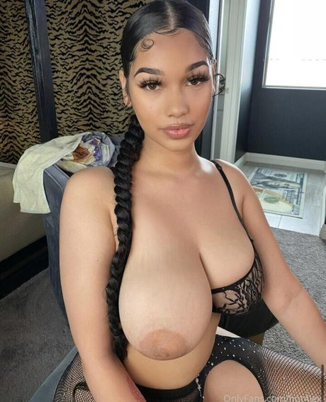 LightSkin naked onlyfans leak