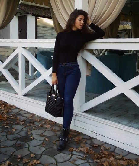 Valeriia Simavonian onlyfans pics leaked