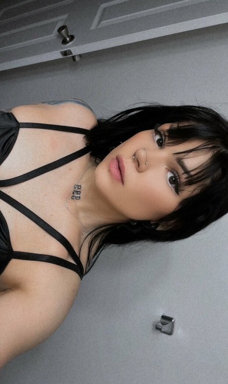 horrorwh0re onlyfans naked