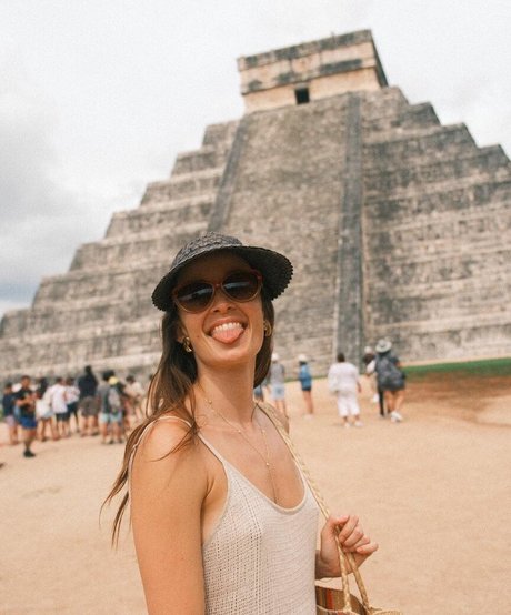 Catalina Garcia onlyfans naked leaks