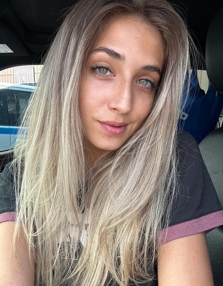 YellowMinimum6204 onlyfans leaked sex