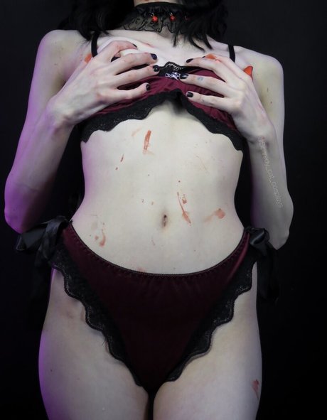 Scaredy Cat Cosplays onlyfans model