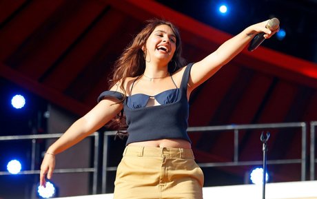 Alessia Cara onlyfans leak fuck