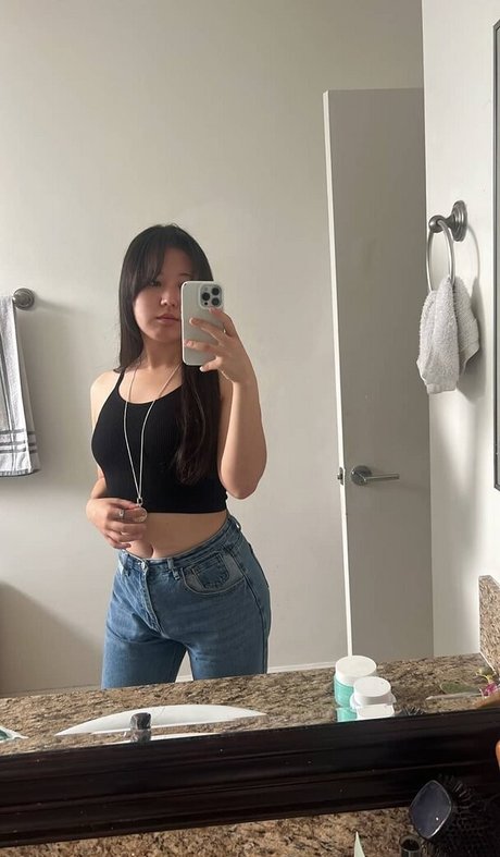 JisuArtist nudes leaked onlyfans