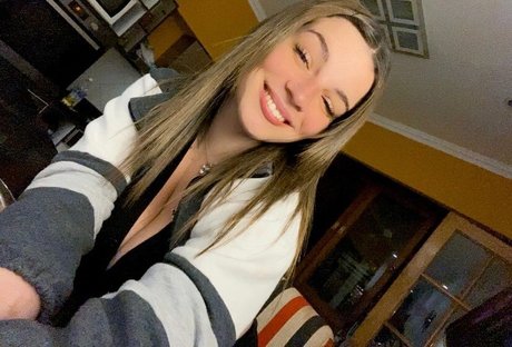 Micaela Perlezzi onlyfans sex leaks