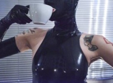 Cybill Troy onlyfans leak