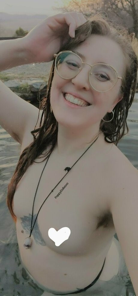 poppydollxoxo onlyfans leaked naked