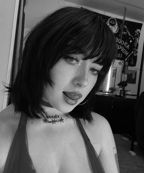 Adrianna Cooletti onlyfans leaked porn