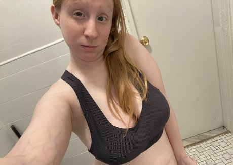 jizz4nora onlyfans naked