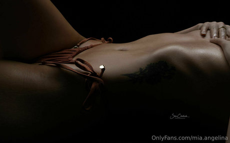 mia angelina onlyfans leaked naked