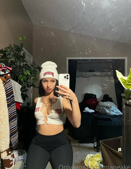 mia angelina onlyfans images