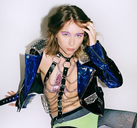 Cumgirl8 onlyfans photo