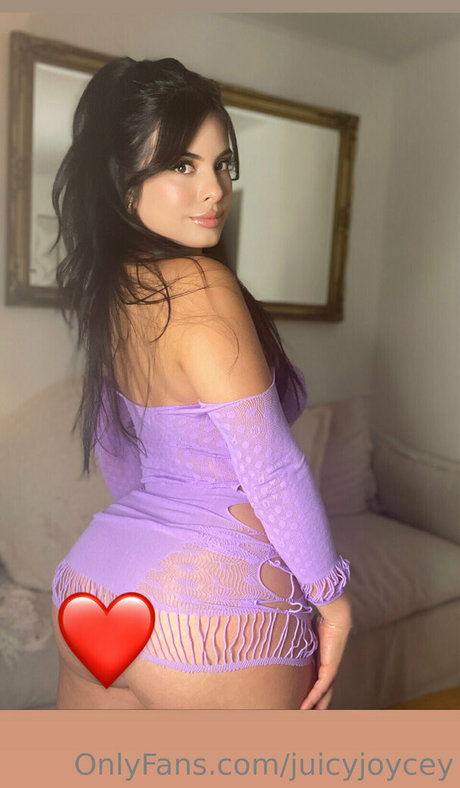 Juicyjoycey onlyfans porn leaks