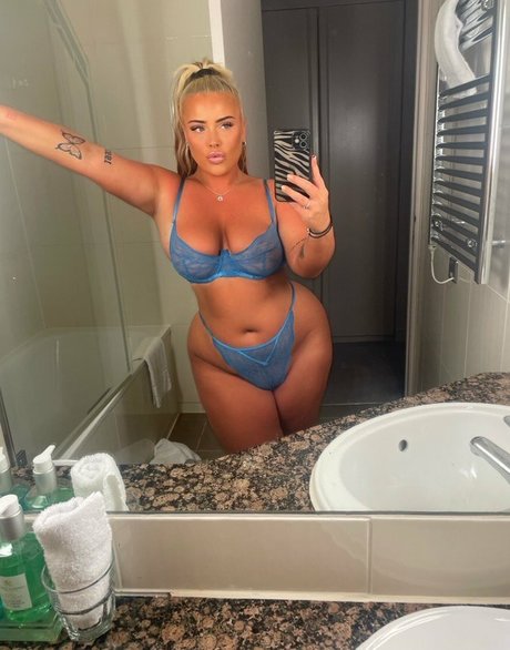 Libby Stokes onlyfans leak