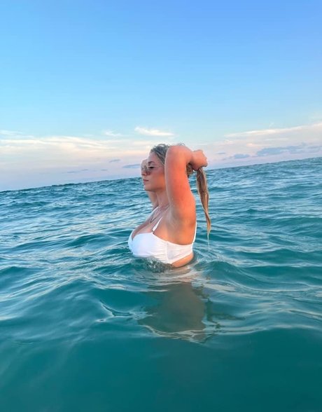 Caitlin Betterly free onlyfans