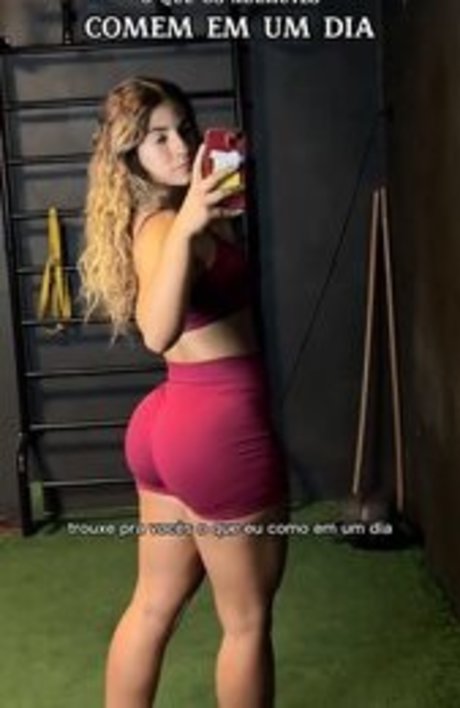 Julia Giannella nude onlyfans leaks