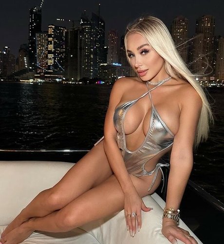 Daniella Chavez onlyfans xxx