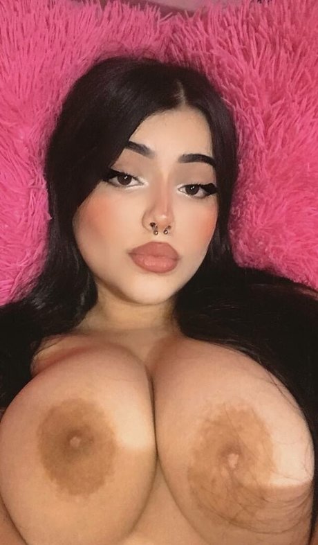 mommysantana onlyfans public photos
