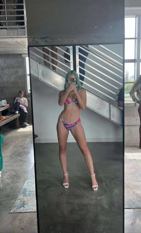 MarissaArnone onlyfans content type