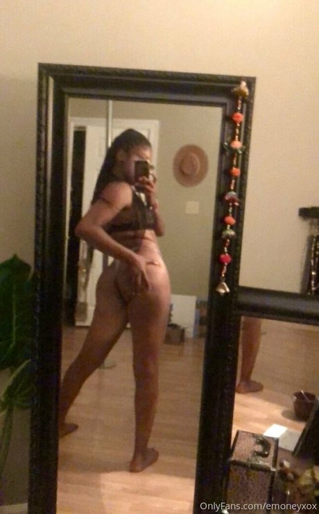 Juice Box Bri onlyfans images