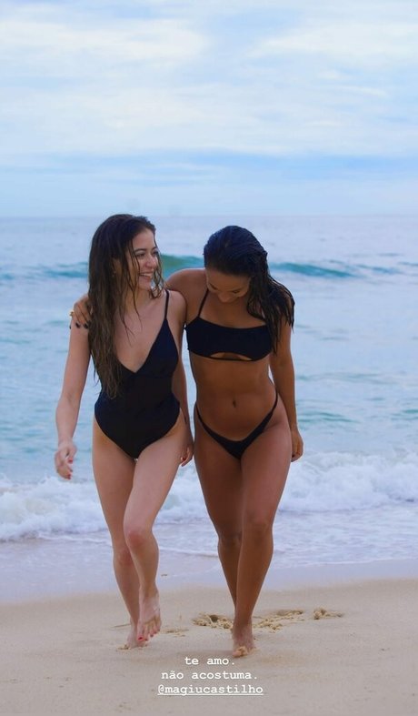 Anna Rita Cerqueira onlyfans striptease