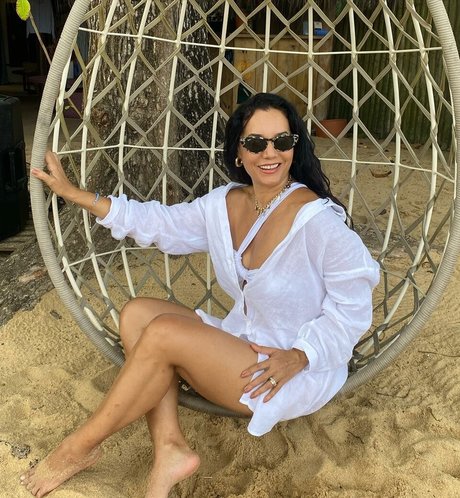 Monica Carvalho Profile pic