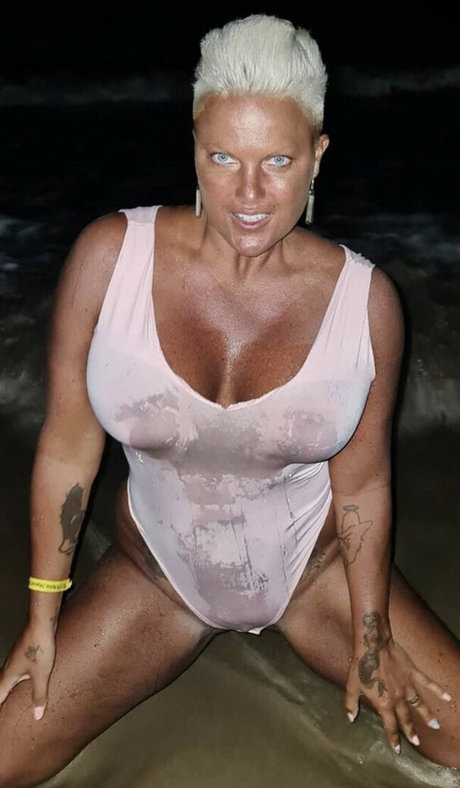 Caroline Oberg free onlyfans