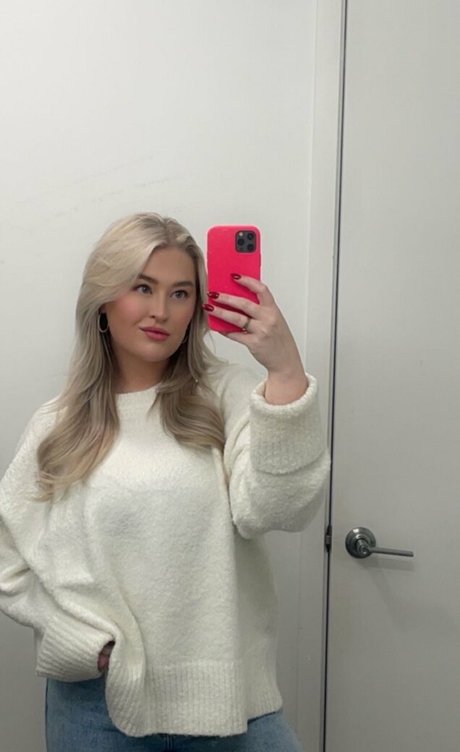 Gabb Goudy onlyfans naked