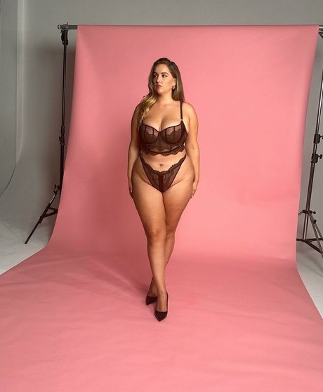 Joann Van Den Herik onlyfans leaks porn