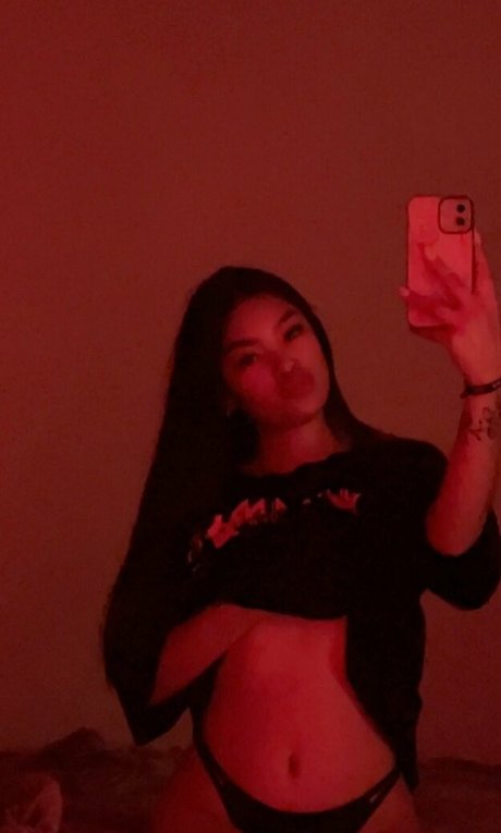 Nizhoni Begaye leaked onlyfans