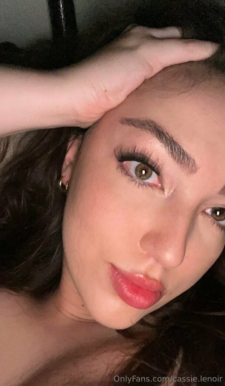 Cassie Lenoir onlyfans sex tape