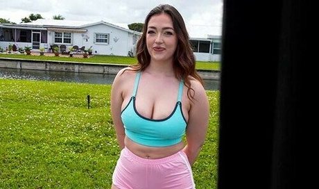 Cassie Lenoir pics onlyfans