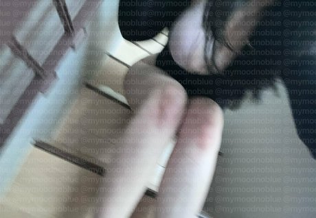 mymoodnoblue onlyfans leaks