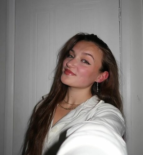 Skye Upshall onlyfans full