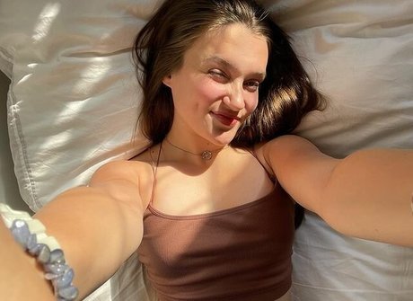 Skye Upshall onlyfans leak