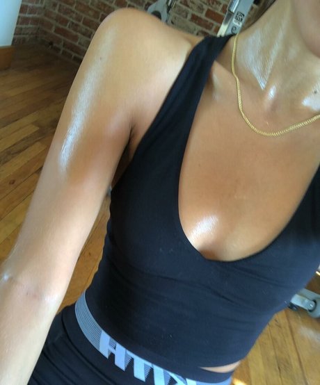 Emily Oberg onlyfans leaka