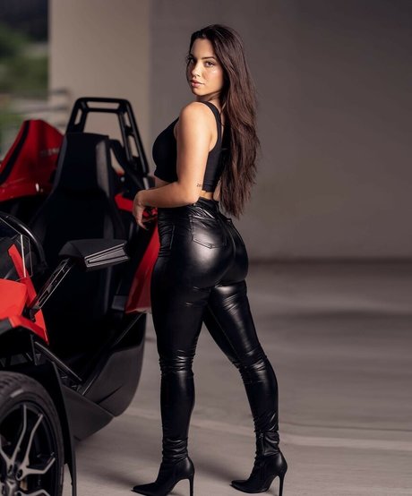 Teresa Arena onlyfans naked