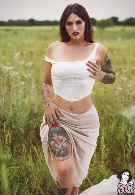 Lovemeferal naked onlyfans leaked