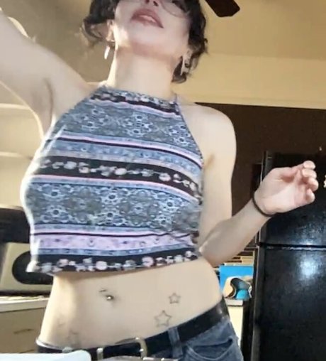 FlodaASMR onlyfans exposed