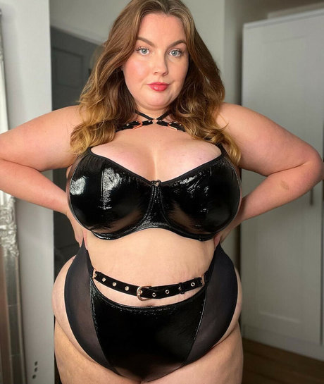 Lauren Dungey onlyfans pics nude