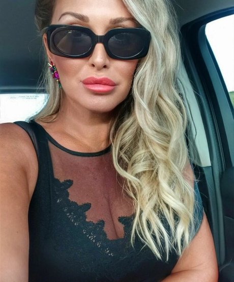 Vesna Justwoman42 only fans nudes