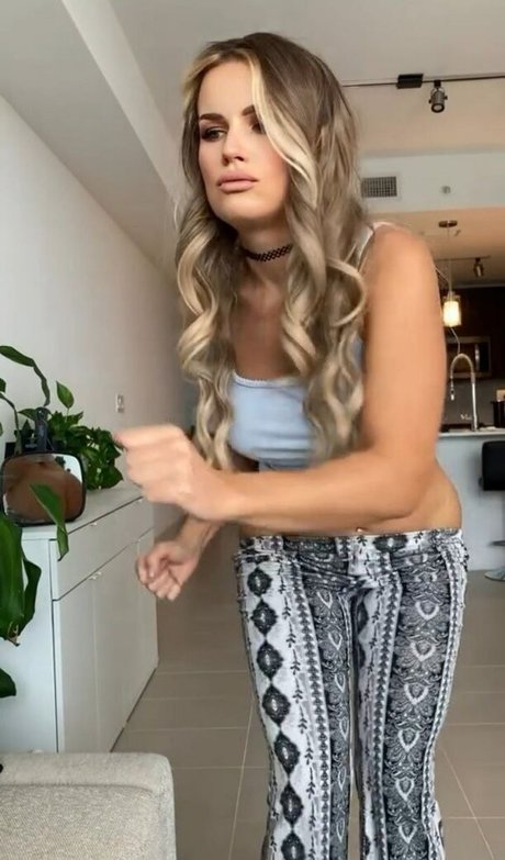 Fcknpeach leaked onlyfans