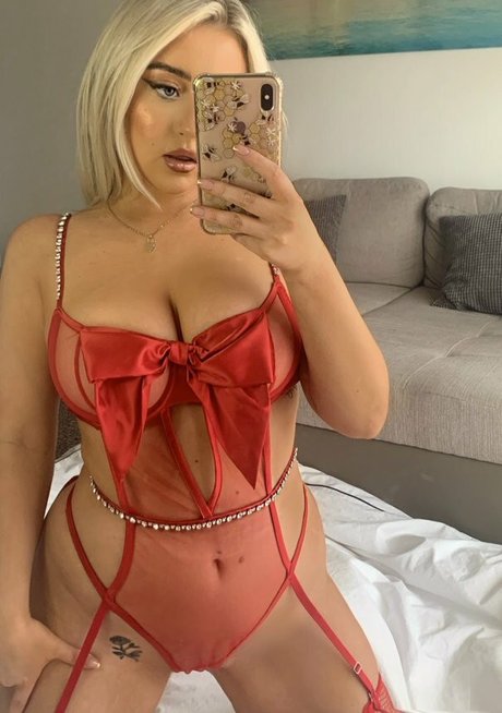 cmeuncensored onlyfans striptease