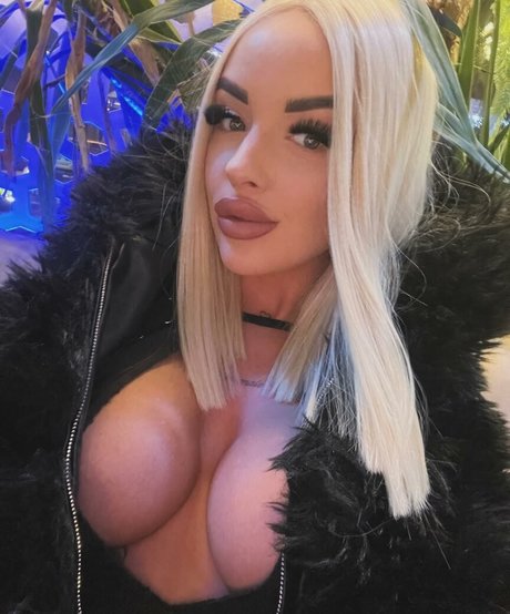 my way 7 onlyfans sexy