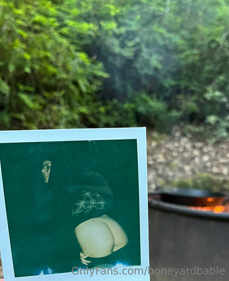 theedirtybirdie nude on onlyfans